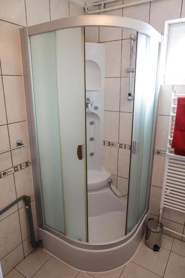 Apartman Kaya Appartement Ðakovo Buitenkant foto
