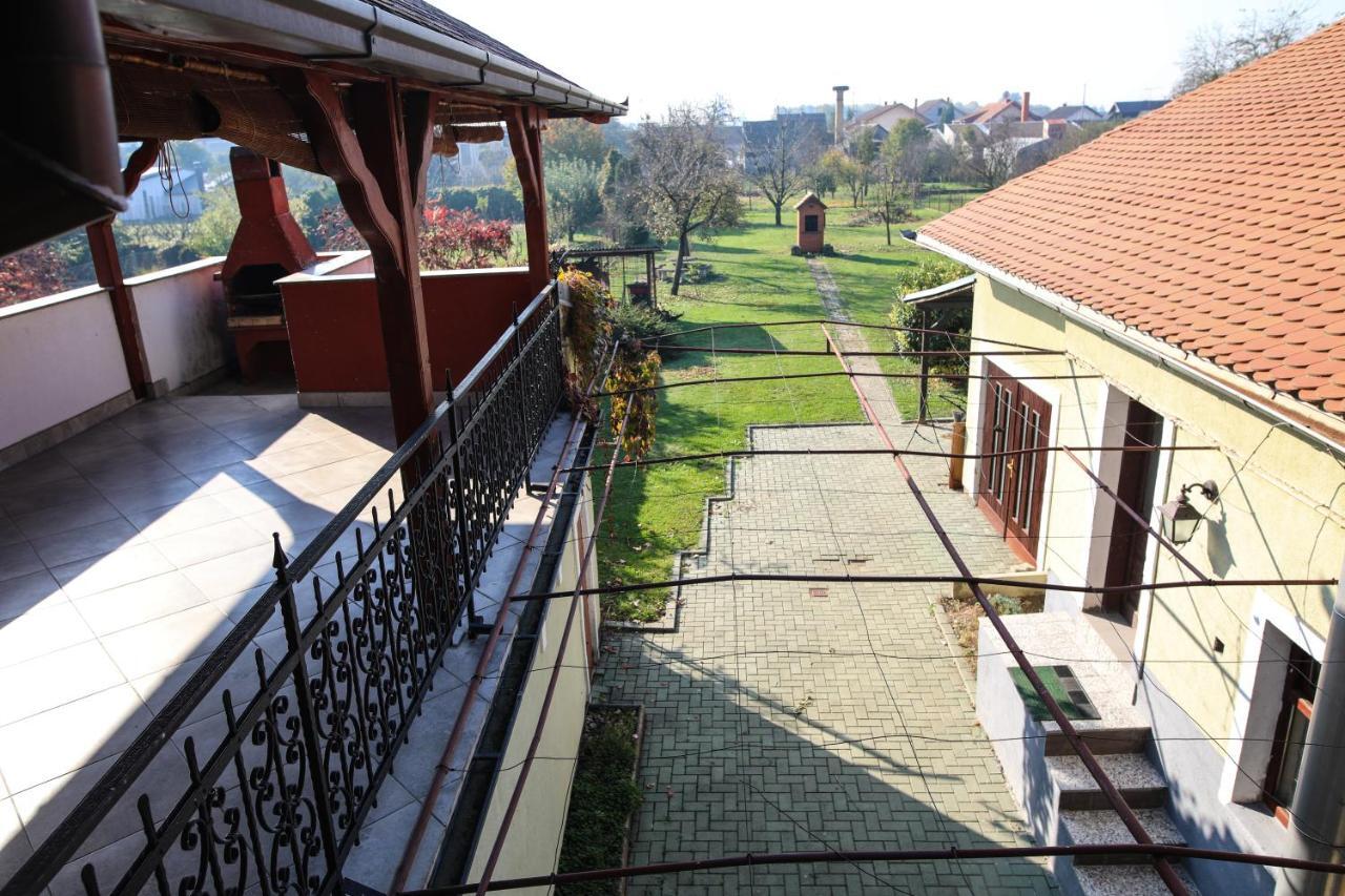 Apartman Kaya Appartement Ðakovo Buitenkant foto